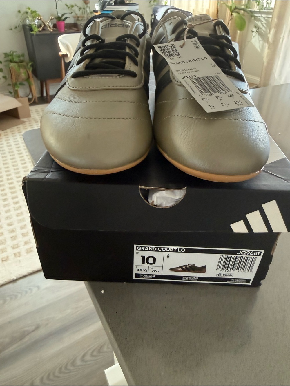 adidas Grand Court LO Men's Sneakers in Olive Green and Black